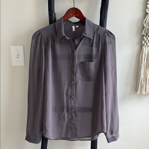 Frenchi Semi-Sheer Button-Up Blouse. Sz M